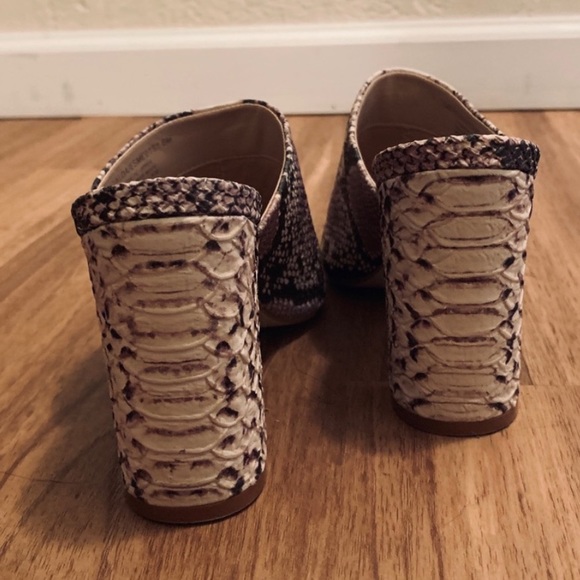 Steve Madden Block Heels / Mules - Picture 3 of 4